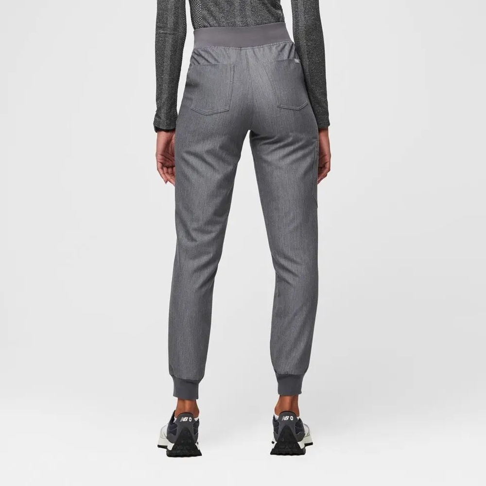 High Waisted Zamora Jogger Scrub Pants - Picture 3 of 11